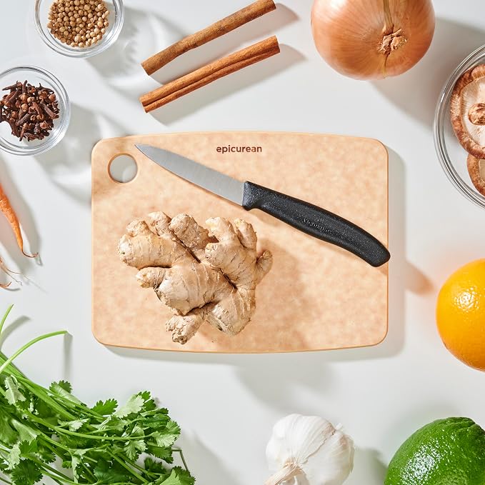 Kitchen Series 8" × 6" Cutting Board in Natural