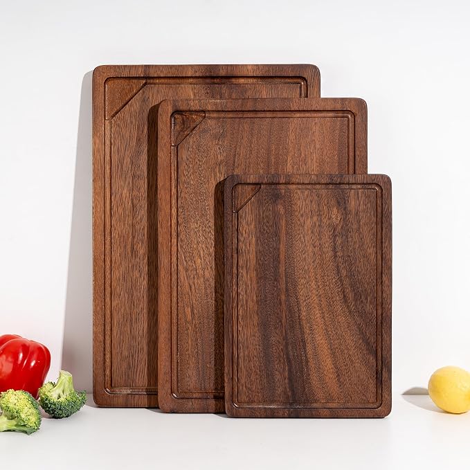Fun Memories Black Walnut Cutting Board for Kitchen, Reversible Large Butcher Block Cutting Board Carving Board with Juice Groove & Concealed Handlers, 17"x11" (Gift Box)