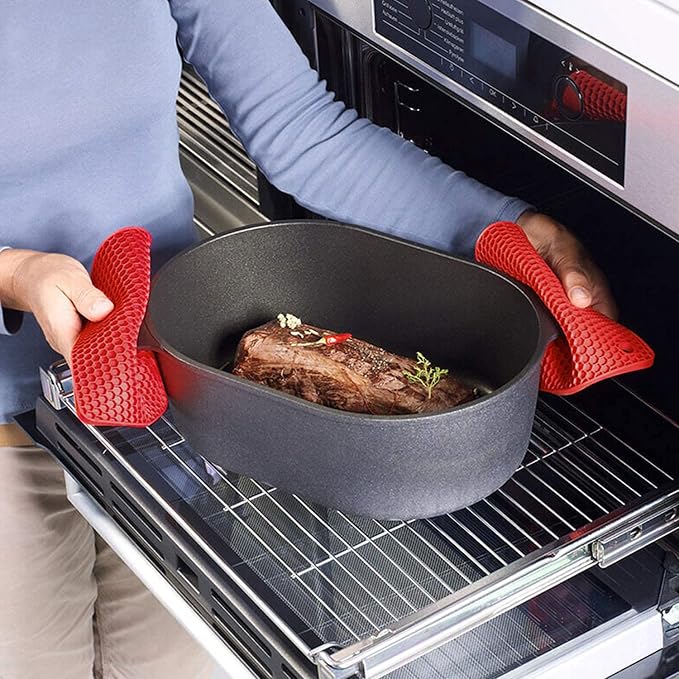 Silicone Trivets for Hot Pots and Pans, 4PCS Flexible Multipurpose Hot Pads Pot Holders, Heat Resistant Trivet Mats for Hot Dishes, Soft Non-Slip Silicone Mat for Kitchen Counter(Red)