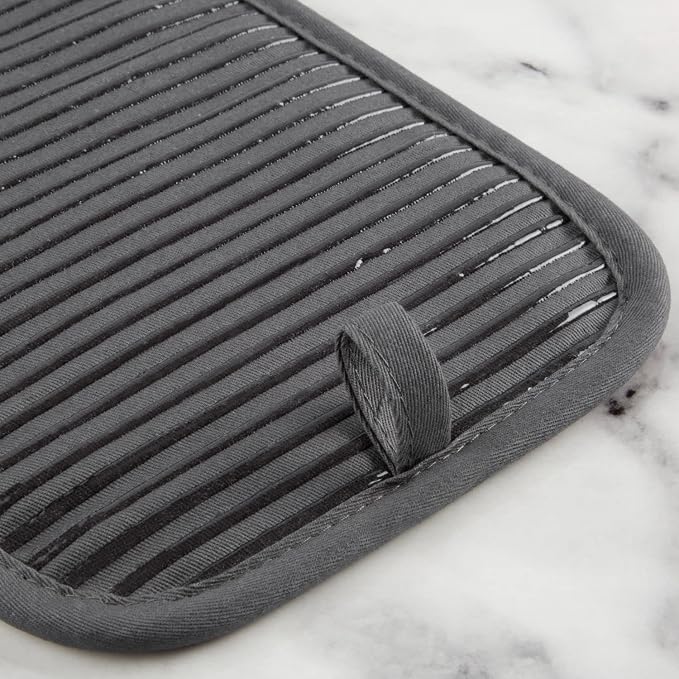 KitchenAid Quilted Cotton Terry Cloth Oven Mitt, Pot Holder, Kitchen Towel 4-Pack Set, Heat Resistant, Silicone Grip, Gift Set, Charcoal Grey, 16"x26", 7"x13" & 7"x10"