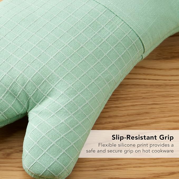 KITCHENAID Gourmet Series Gridlines Oven Mitts 2-Pack Set, Heat Resistant up to 600°F, Soft Silicone Grip, Magnetic Cuff, Pistachio Green, 7"x14"