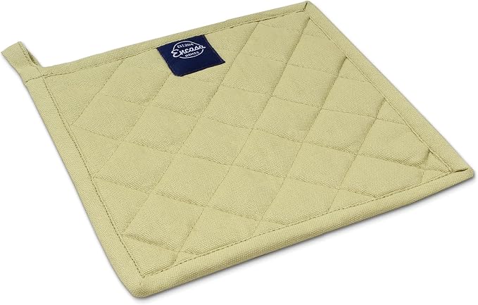 Encasa XO Pot Holders, Quilted Kitchen Hot Pads 8"x8" | Sage & Coral, 100% Cotton | Heat Resistant | Hanging Loop | Multipurpose Trivets | Machine Washable | Set of 2