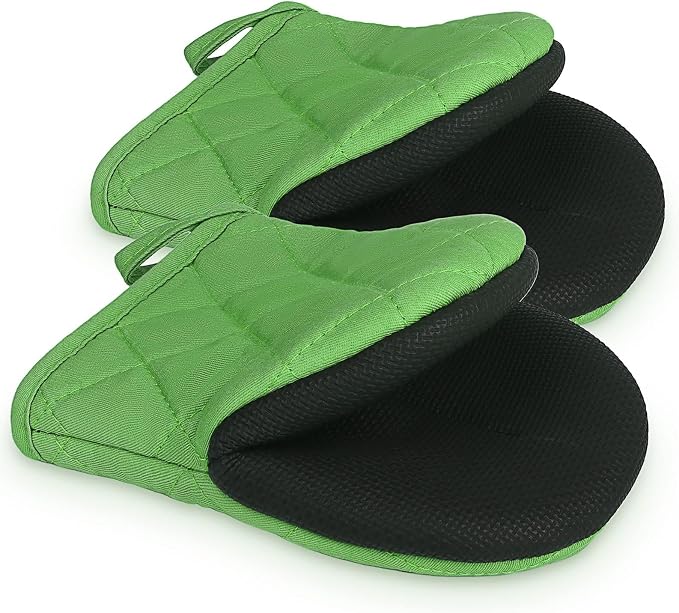 Goldmeet Mini Oven Mitts 2-Pack, 7"x5.5", 500°F Silicone Grip, Dark Green | Non-Slip, Heat Resistant, Machine Washable, Hanging Loop, Fits Small Hands, for Baking Grilling BBQ Cooking