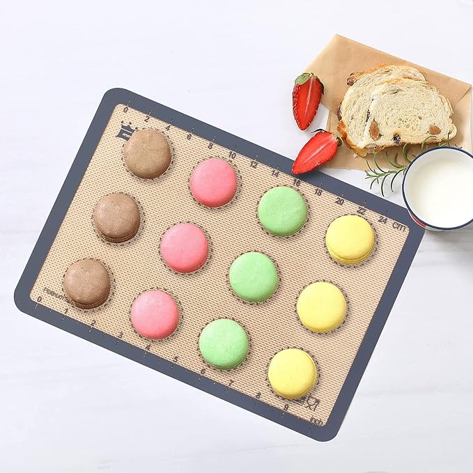 Silicone Baking Mat Set of 4, 2 Medium 16.5"x11.6", 1 Small 11.8"x8.4", 1 Piece 9" Round, All Mats 0.7mm Thick, Food Grade Non-Stick Reusable Baking Mats for Pizza, Bread, Pastry, Macarons