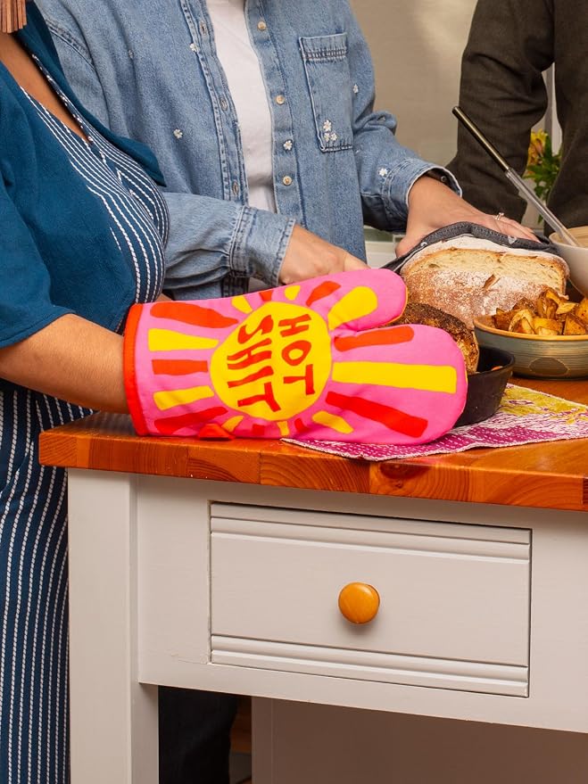Blue Q Oven Mitts - Cute Kitchen Accessories & Kitchen Gifts - Hot Sh*t | Cute Oven Mitts with unique artwork, Super-Insulatted Quilting, Easy care maintenance, Kitchen gifts for women and home cooks