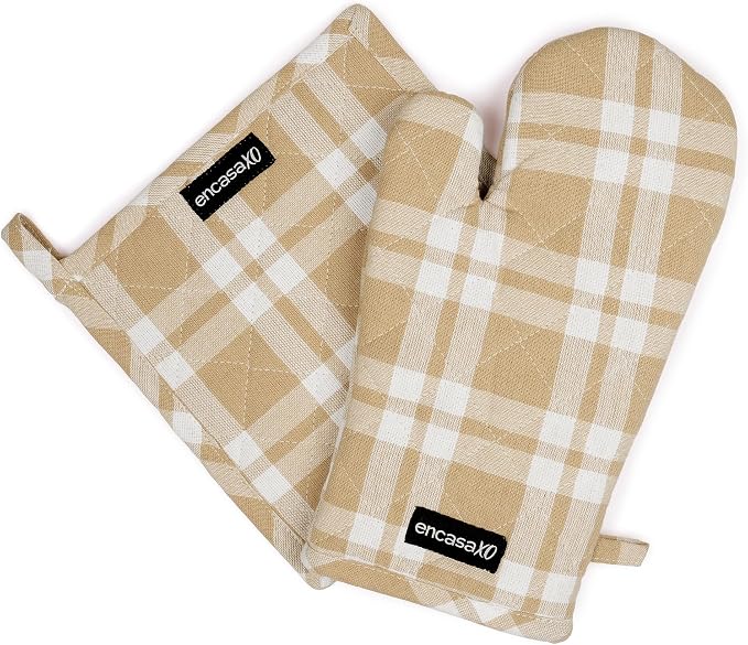 Encasa XO Oven Mitts and Pot Holders Set, Heat Resistant Cotton | Franca Beige Checks, Diamond Quilted | Non-Slip Grip | Microwave & Oven Safe | Hanging Loop | Machine Washable | Set of 2