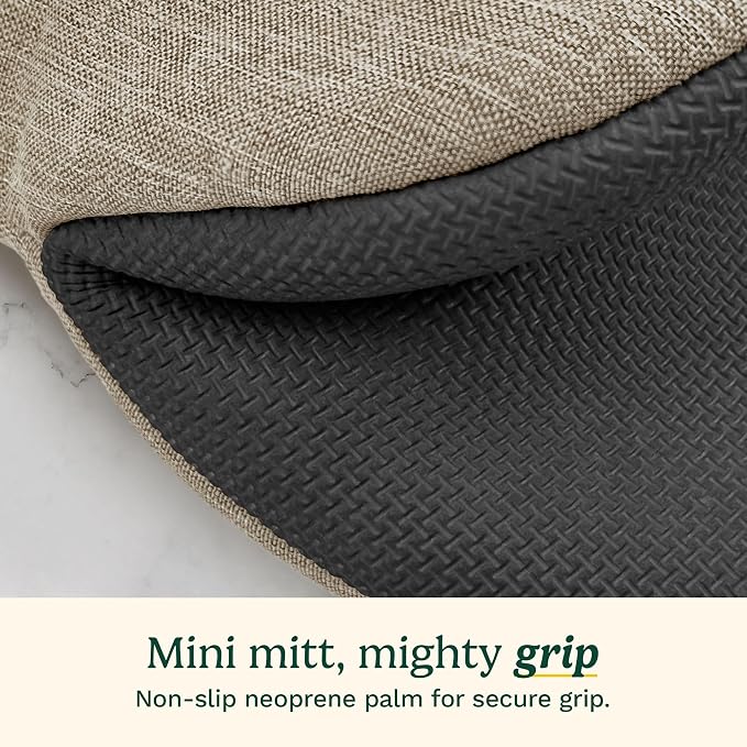 Cuisinart Mini Oven Mitts, 2-Pack, Neoprene Grip, Heat Resistant 350F | Cotton-lined, non-slip neoprene palm, ambidextrous design, ideal for smaller hands and everyday cooking