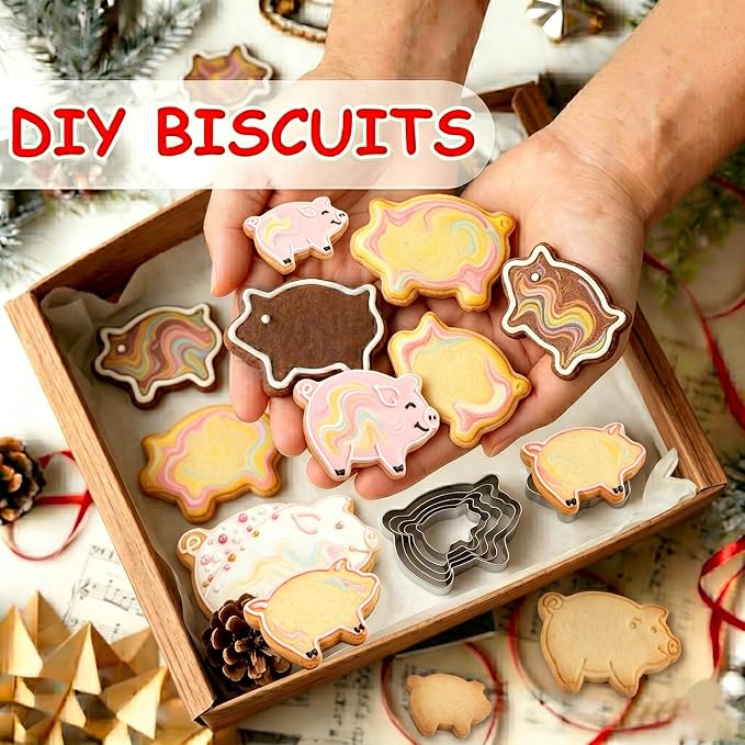 Cookie Cutters, 5 Pack (Pig)