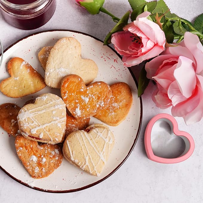 ALLTOP Heart-Shaped Cookie Cutter Set - 4 Size Biscuit Cutter for Valentine's Day Baking, Romantic Dessert Decoration, Anniversary Cooking & More
