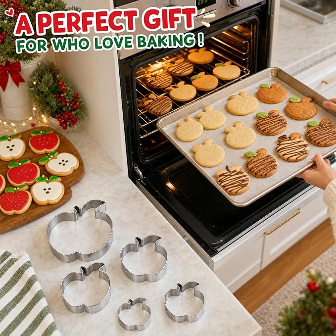 Cookie Cutters, 5 Pack (Apple)