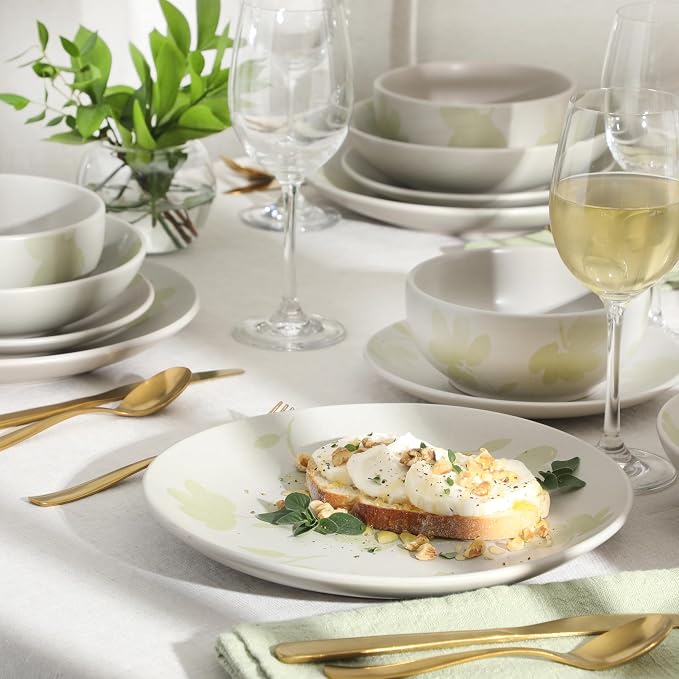 Gibson Home Admiral Hall Plates and Bowls Set, 16-Piece Floral Dinnerware Set, Green Stoneware Dish Set, Dinner Plates, Salad Plates, Pasta Bowls & Cereal Bowls