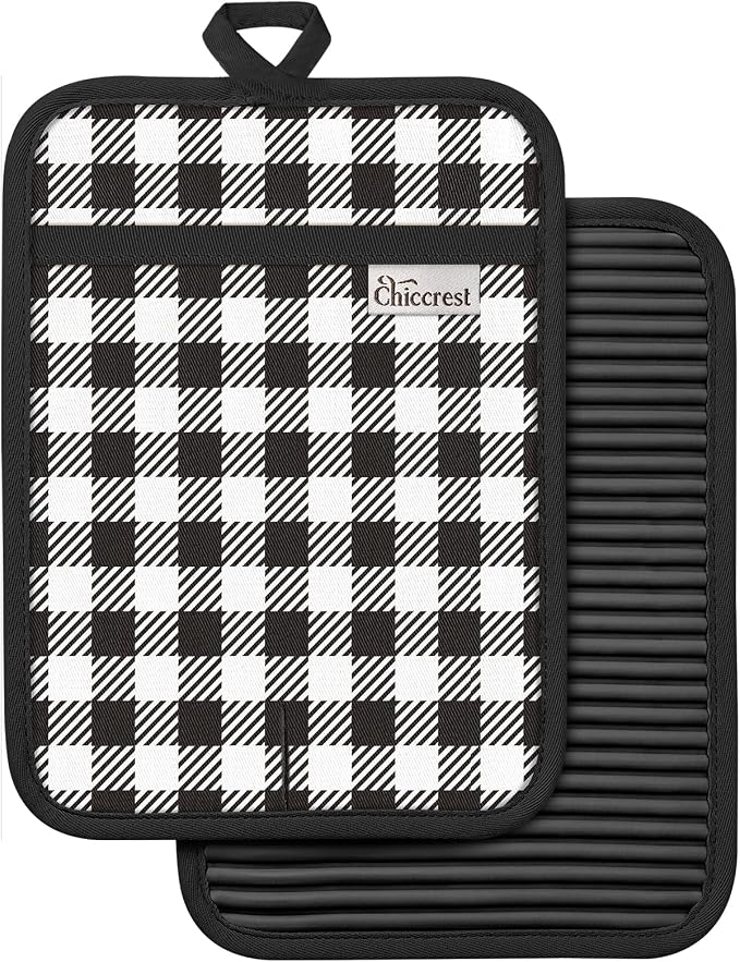 100% Thick Cotton Pot Holders Ribbed Soft Silicone Black Gingham | Stylish Pot Holders with Pockets, Ribbed Soft Silicone, Machine Washable Non-Slip Heat Resistant Hot Pads 2pcs, Kitchen Gift