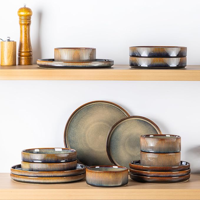 Ceramic Dinnerware Set for 4, 16-Piece Plates and Bowls Set | Lightweight Porcelain Dish Set, Scratch Resistant, Oven & Microwave & Dishwasher Safe, Cocoa Mocha
