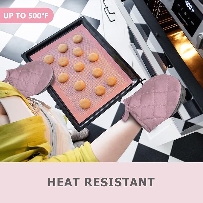 1 Pair Short Oven Mitts - Silicone Kitchen Oven Gloves High Heat Resistant 500℉, Mini Oven Mits with Non-Slip Grip Surfaces and Hanging Loop for BBQ, Baking, Cooking and Grilling (Pink)