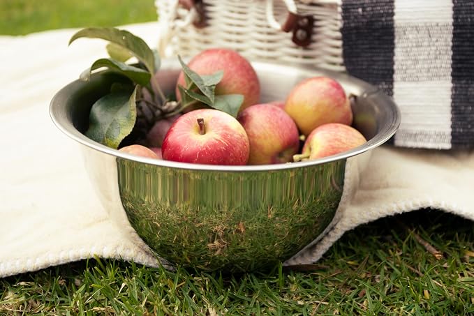 Fox Run Brands 2.75-Quart Stainless Steel Mixing Bowl, 9 x 9 x 4 inches, Metallic | Small Metal Mixing Bowl For Eggs, Sauces & More | Dishwasher Safe | 10.8 Cup Stainless Steel Kitchen Mixing Bowl
