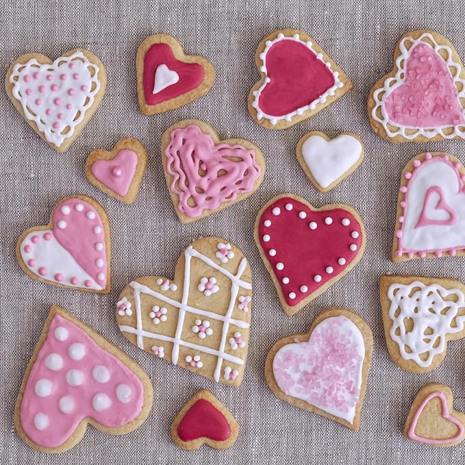 ALLTOP Heart-Shaped Cookie Cutter Set - 4 Size Biscuit Cutter for Valentine's Day Baking, Romantic Dessert Decoration, Anniversary Cooking & More