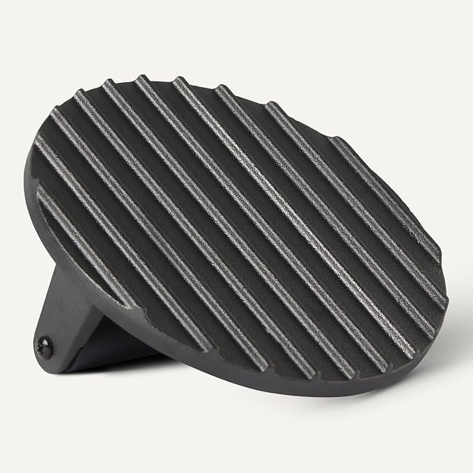 Amazon Basics Smash Burger Press, Cast Iron Bacon Press with Wooden Handle, Grooved Bottom for Grill Marks, Round 6.8-Inch, Black, 1-Pack