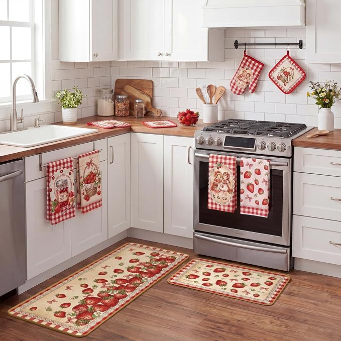 Fourluoo 10 Pcs Rustic Strawberry Kitchen Decor Set Dish Towels Rugs Oven Mitts and Pot Holders for Cooking Baking Grilling Women Mom Gift