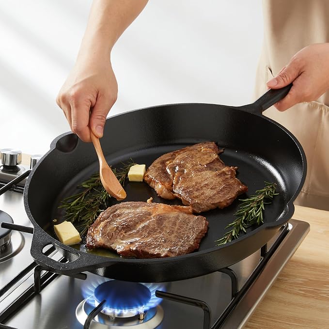 Amazon Basics Pre-Seasoned Cast Iron Skillet, Oven Safe, Even Heating, Heat Distribution, Stove Compatible, Heavy-Duty, 15-Inch, Black