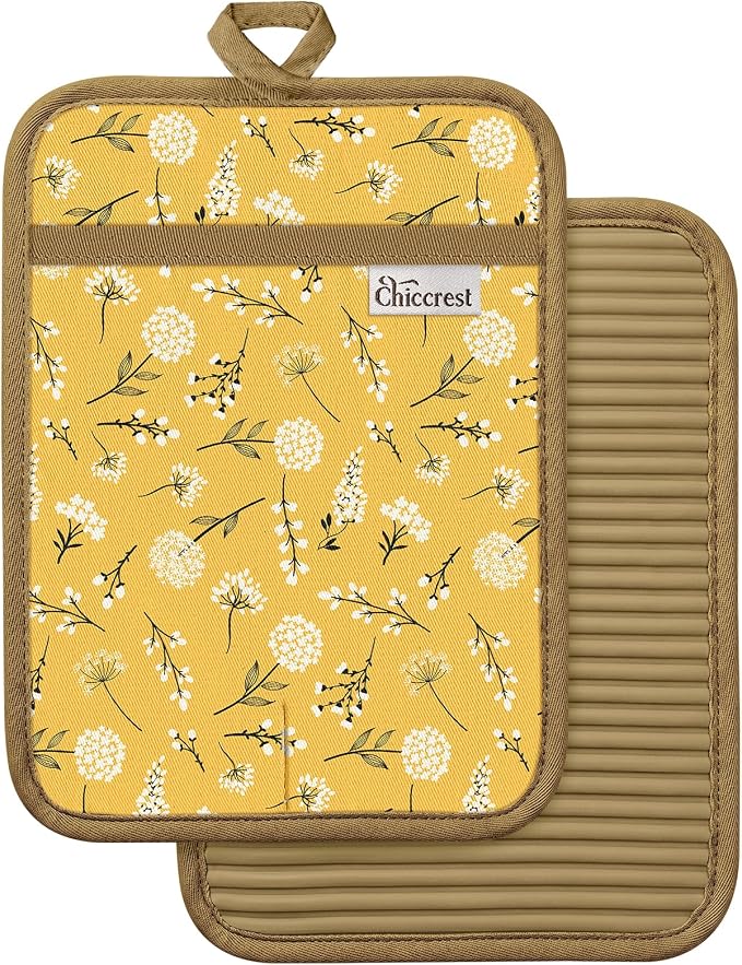 100% Cotton Pot Holders Ribbed Soft Silicone Yellow Flower | Stylish Pot Holders with Pockets, Ribbed Soft Silicone, Machine Washable Non-Slip Heat Resistant Hot Pads 2pcs, Kitchen Gift