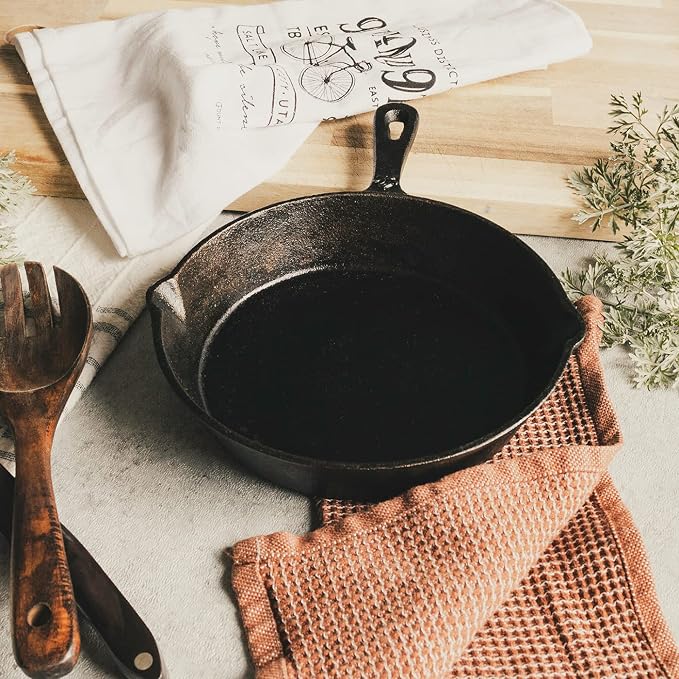 8 Inch Round Medium Pre-Seasoned Cast Iron Skillet
