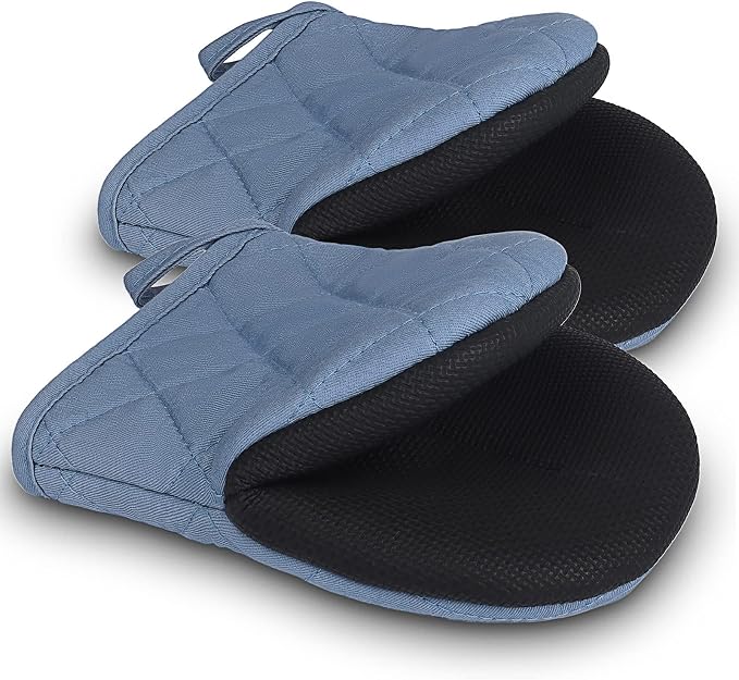 Goldmeet Mini Oven Mitts 2-Pack, 7"x5.5", 500°F Silicone Grip, Sky Blue | Non-Slip, Heat Resistant, Machine Washable, Hanging Loop, Fits Small Hands, for Baking Grilling BBQ Cooking