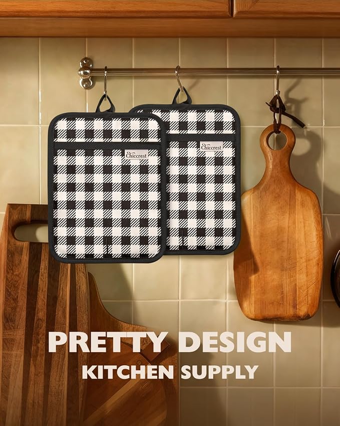 100% Thick Cotton Pot Holders Ribbed Soft Silicone Black Gingham | Stylish Pot Holders with Pockets, Ribbed Soft Silicone, Machine Washable Non-Slip Heat Resistant Hot Pads 2pcs, Kitchen Gift