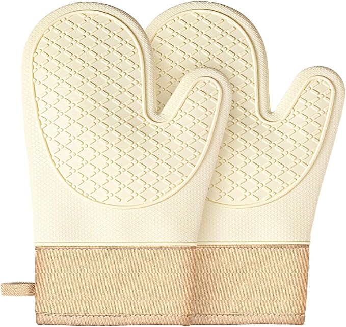 Silicone Oven Mitts (2 PCS), Waterproof Non Slip Grip Oven Gloves with Thick Soft Cotton Lining, Universal Fit Heat Resistant Kitchen Gloves for Baking, BBQ, Cooking and Grilling - White