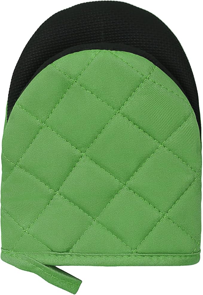 Goldmeet Mini Oven Mitts 2-Pack, 7"x5.5", 500°F Silicone Grip, Dark Green | Non-Slip, Heat Resistant, Machine Washable, Hanging Loop, Fits Small Hands, for Baking Grilling BBQ Cooking