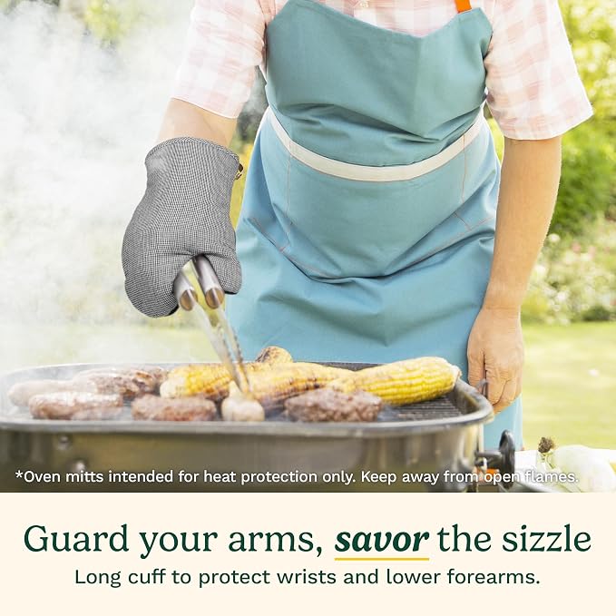 Cuisinart Heritage Kitchen Oven Mitts, Heat-Resistant, 2-Pack, 7"x13" | Non-slip neoprene palm grips up to 350°F, long cuff shields forearms, hang loop for storage, handles cast iron and grilling