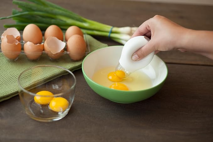 Quirky Pluck Yolk Extractor