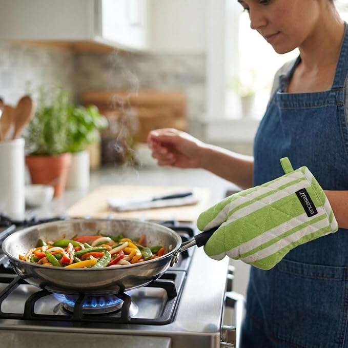 Encasa XO Oven Mitts and Pot Holders Set, Heat Resistant Cotton | Franca Lime Stripes, Diamond Quilted | Non-Slip Grip | Microwave & Oven Safe | Hanging Loop | Machine Washable | Set of 2