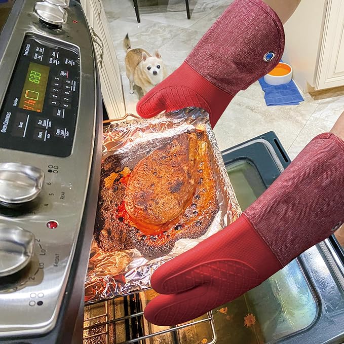 Professional Microwave Silicone Oven Mitts one Pair, Kitchen Mitten Set | Heat Resistant with 500 Degrees Oven Gloves Pot Holder for BBQ Cooking Baking (Red)