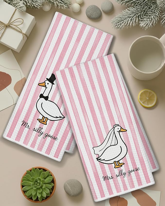 Mr and Mrs Goose Pink Striped Kitchen Towels 16x24 Inch, Wedding Gifts for Couples Newlyweds Dish Tea Towels for Kitchen Decor, Just Married Gifts Decorative Hand Towel for Bathroom, Set of 2