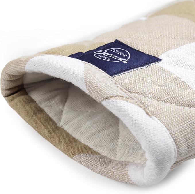 Encasa XO Oven Mitts, Heat Resistant Kitchen Gloves, Microwave | Buffalo Beige Checks, 100% Cotton | Diamond Quilted Insulation | Pot Holders | Hanging Loop | Barbecue & Grill | Set of 2