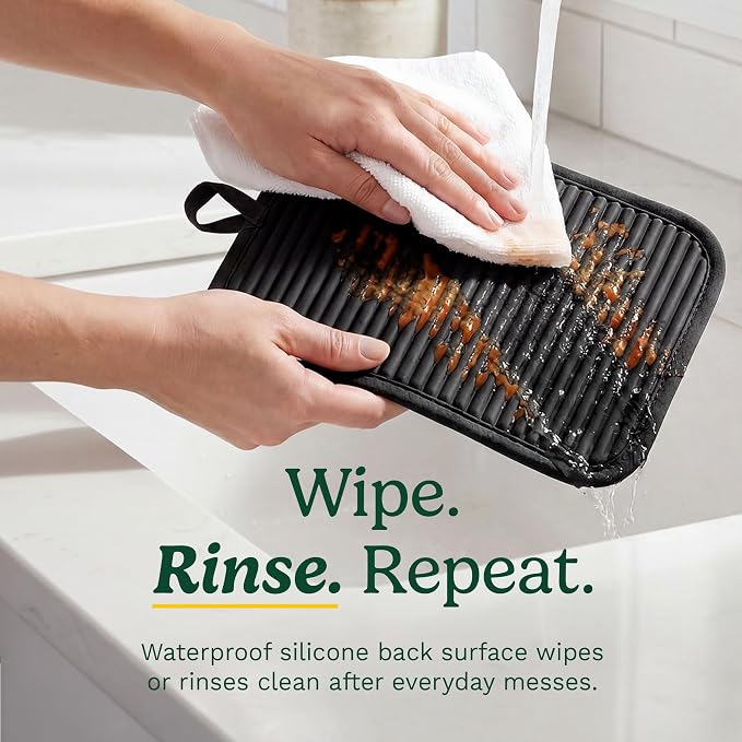 Cuisinart Silicone Pot Holders, Set of 2 7"x9", Heat Resistant 500F | Non-slip grip back is waterproof, hand pocket for secure hold, doubles as a trivet, wipe clean, hanging loop