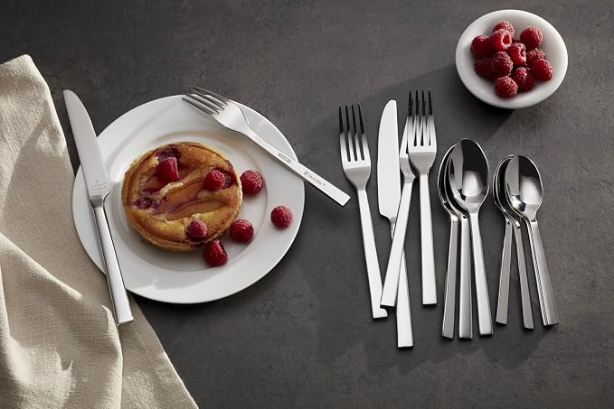 CHEFS TABLE DINNER FORK (36)