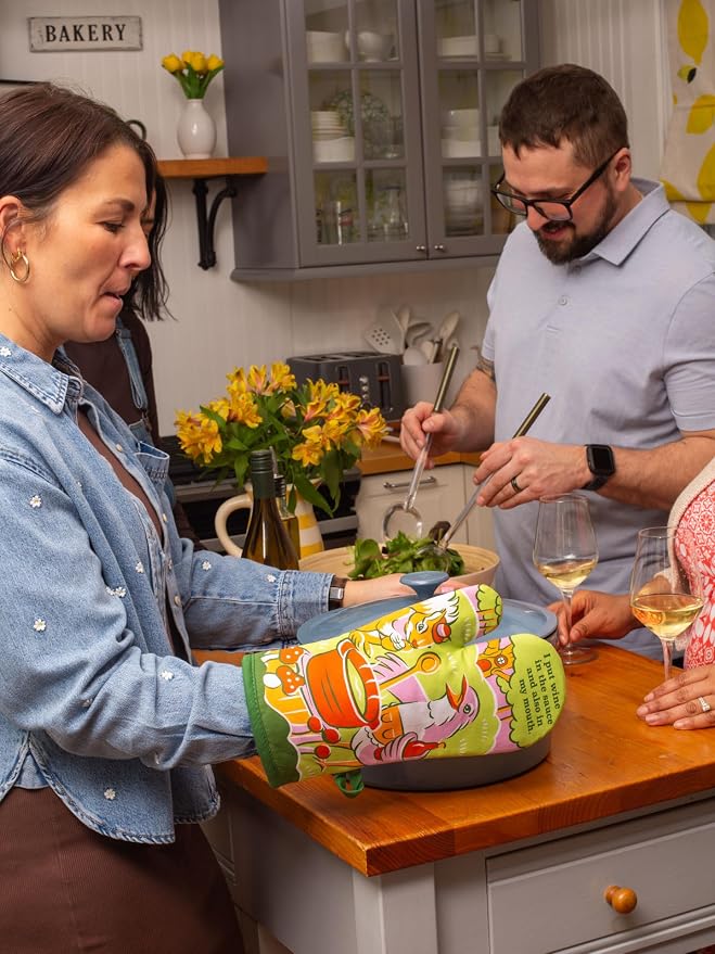 Blue Q Oven Mitts - Cute Kitchen Accessories & Kitchen Gifts - Wine Sauce | Cute Oven Mitts with unique artwork, Super-Insulatted Quilting, Easy care maintenance, Kitchen gifts for women and home cooks