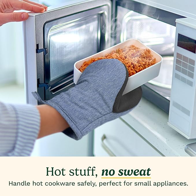 Cuisinart Mini Oven Mitts, 2-Pack, Neoprene Grip, Heat Resistant 350F | Cotton-lined, non-slip neoprene palm, ambidextrous design, ideal for smaller hands and everyday cooking