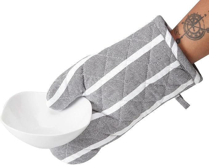 Encasa XO Oven Mitts, Heat Resistant Kitchen Gloves, Microwave | Roma Grey Stripes, 100% Cotton | Diamond Quilted Insulation | Pot Holders | Hanging Loop | Barbecue & Grill | Set of 2