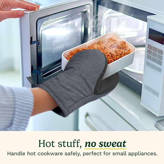 Cuisinart Mini Oven Mitts, 2-Pack, Neoprene Grip, Heat Resistant 350F | Cotton-lined, non-slip neoprene palm, ambidextrous design, ideal for smaller hands and everyday cooking