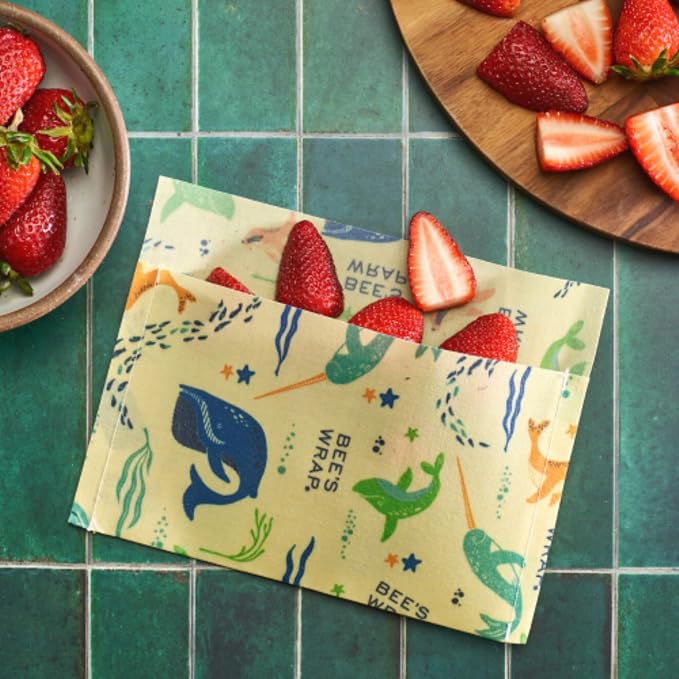 Bee's Wrap Beeswax Food Wraps, Snack Bag & Sandwich Wrap - Under the Sea | Organic Beeswax Wraps - Plastic Free - Reusable Food Storage - Sandwiches, Snacks & Lunches - Made in USA