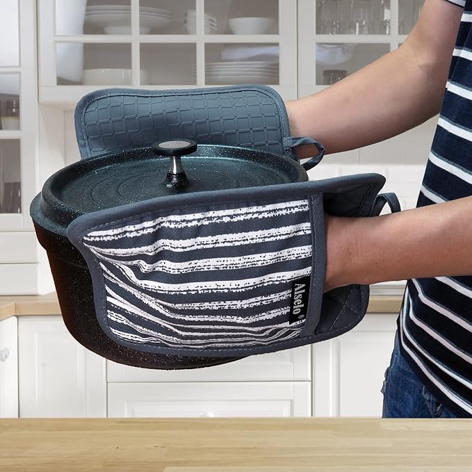 Alselo Silicone Pot Holders Set of 3 Heat Resistant & Non Slip Potholders | Professional Oven Hot Pads with Pockets Mitts for Kitchen Cooking Baking Barbecue (Grey 3)