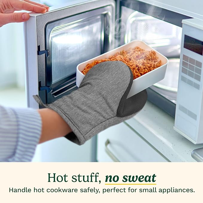 Cuisinart Mini Oven Mitts, 2-Pack, Neoprene Grip, Heat Resistant 350F | Cotton-lined, non-slip neoprene palm, ambidextrous design, ideal for smaller hands and everyday cooking