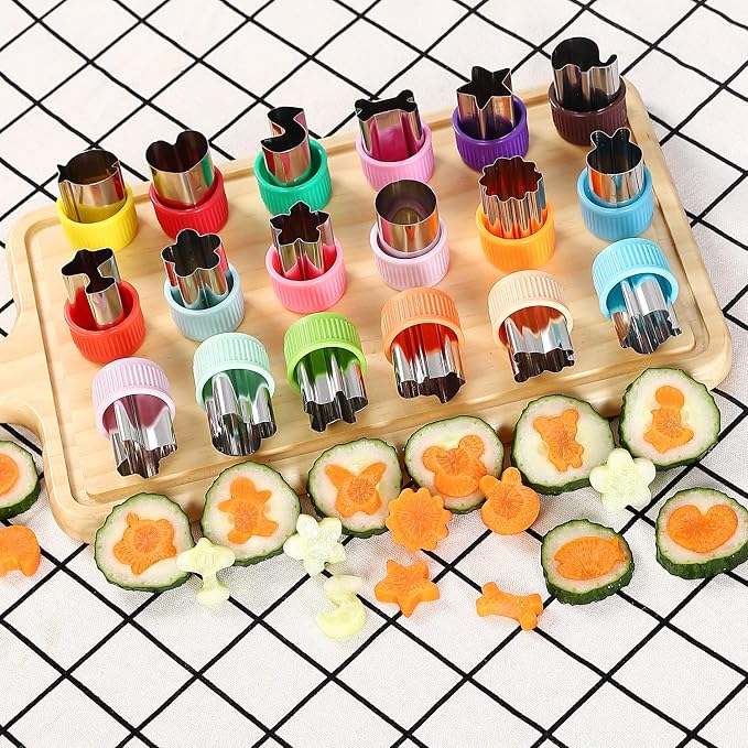 laxizar 18 pcs Cookie Cutters Fruit Cutter Vegetable Cookie Stamps Mold
