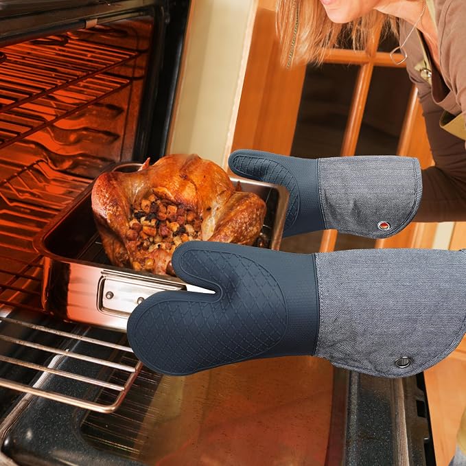 Professional Microwave Silicone Oven Mitts one Pair, Kitchen Mitten Set | Heat Resistant with 500 Degrees Oven Gloves Pot Holder for BBQ Cooking Baking (Gray)
