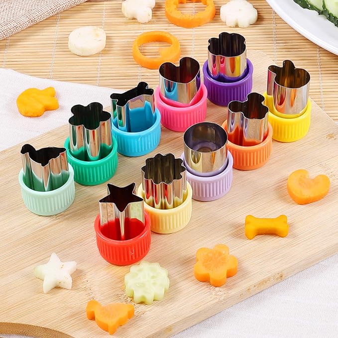CECEAOAIME 12 pcs Mini Cookie Cutters Vegetable Cutter Fruit Stamps Mold