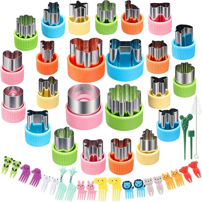 CECEAOAIME 24 pcs Cookie Cutters Fruit Cutter Set Vegetable Stamps Mold
