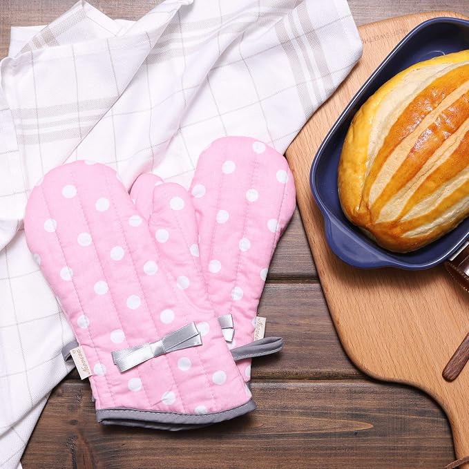 NEOVIVA Kitchen Oven Mitts for Kids,Heat Resistant Cotton Oven Gloves | Set of 2,for Cooking,Baking,Play Kitchen,Farmhouse Restaurant,Polka Dots Pink