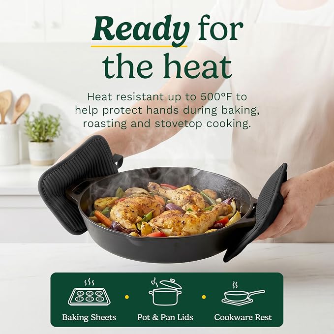 Cuisinart Silicone Pot Holders, Set of 2 7"x9", Heat Resistant 500F | Non-slip grip back is waterproof, hand pocket for secure hold, doubles as a trivet, wipe clean, hanging loop